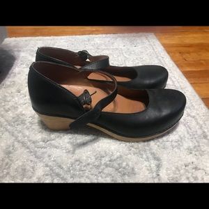 Dansko Missy Pumps